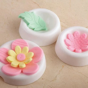 Gum Paste Flower Forming Cups